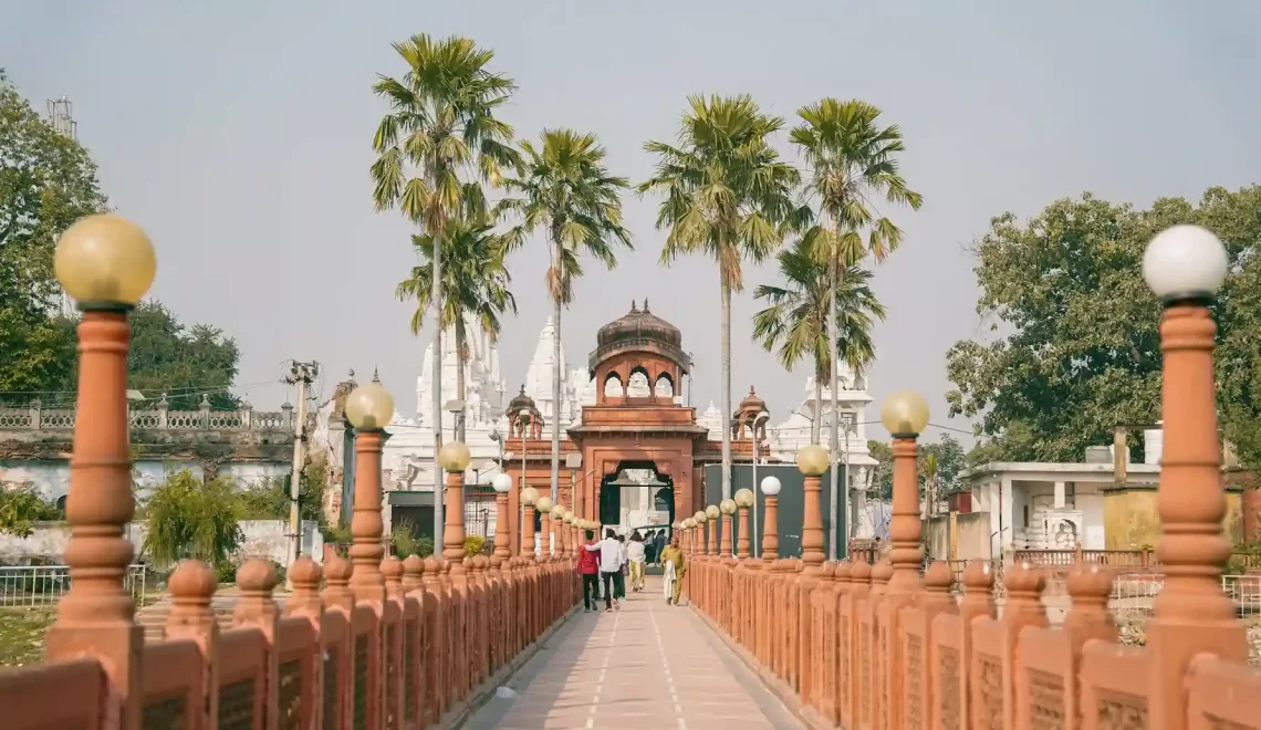 Pawapuri Jal Mandir, sacred Jain temple surrounded by lotus-filled lake, Bihar, symbolizing Lord Mahavira's nirvana and Jain beliefs.