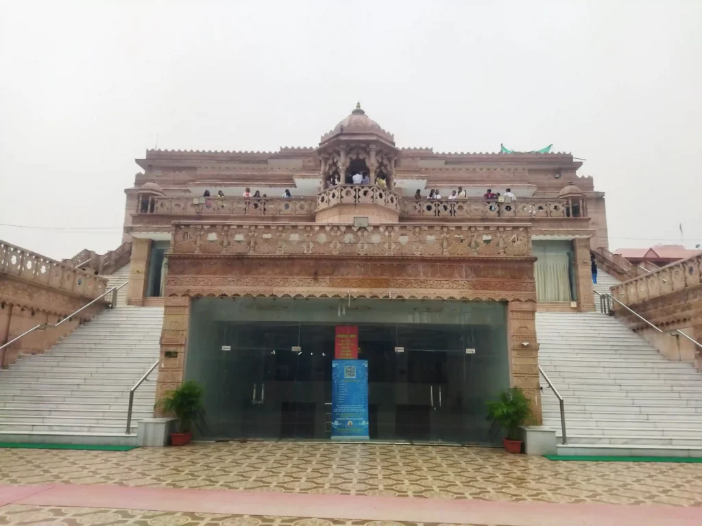 Iskcon Temple Patna morning Darshan" or "Evening Aarti at Iskcon Temple Patna.